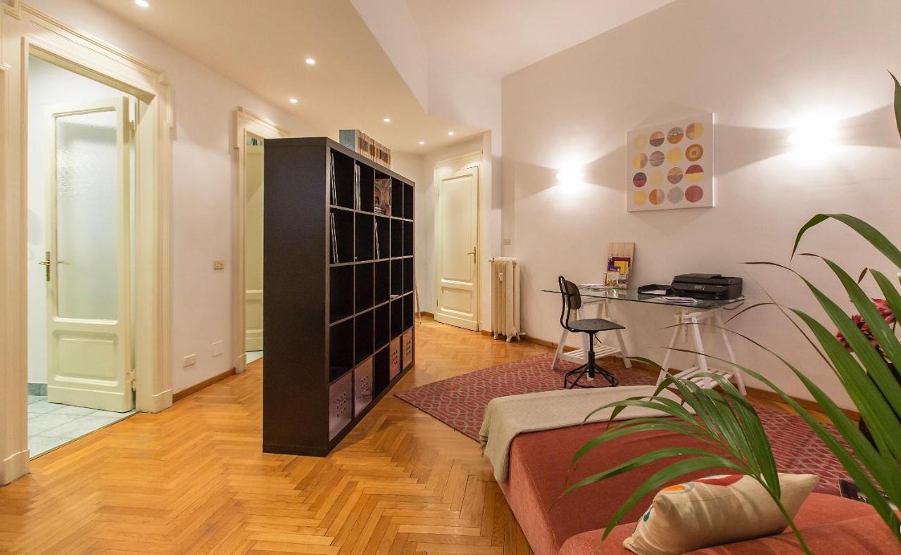 Design Ampio E Luminoso Milano
